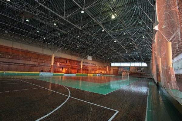 игровой зал для мини-футбола и волейбола